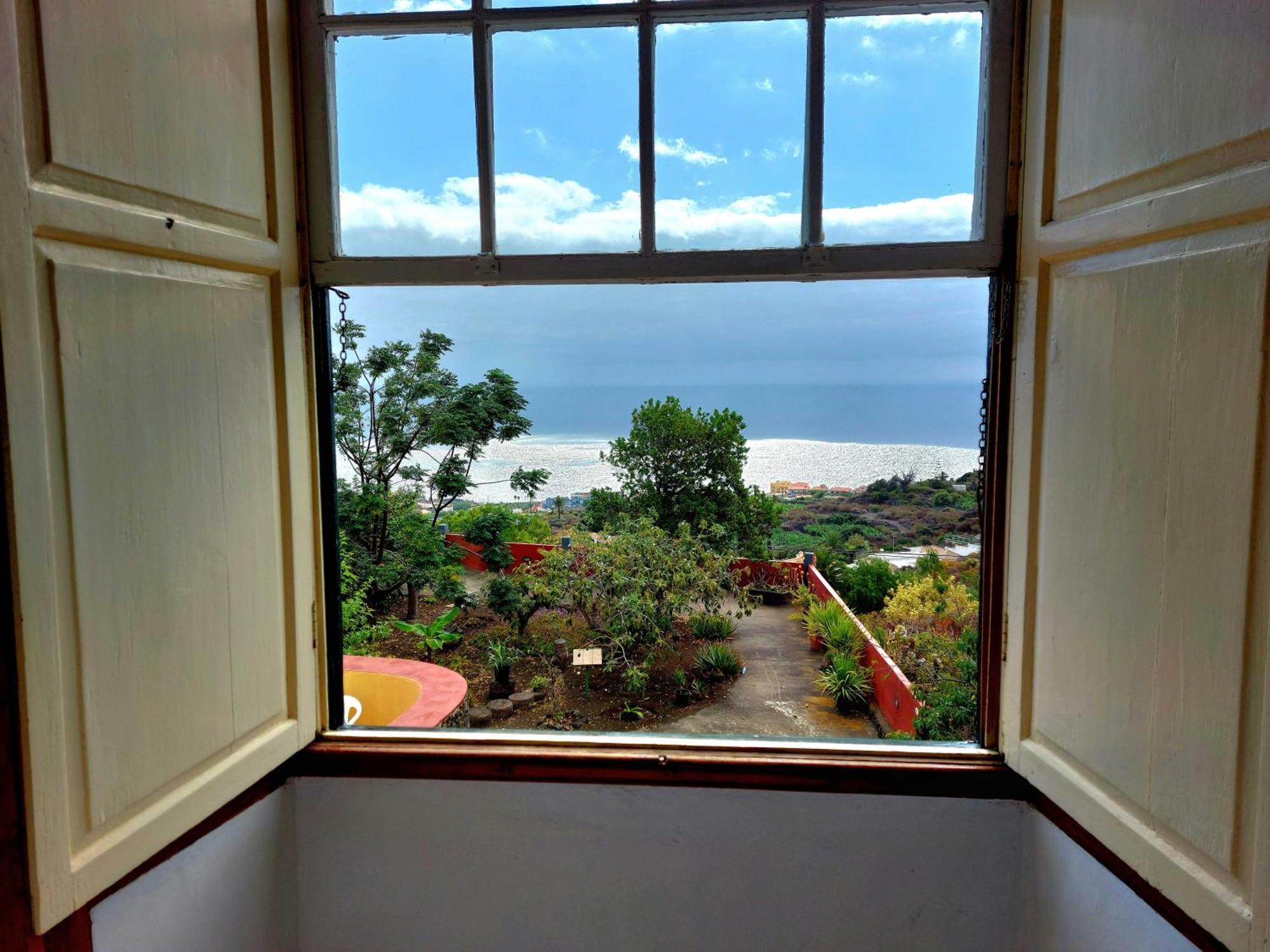 Villa Asuncion A Brena Baja Ngoại thất bức ảnh